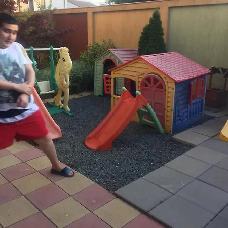 Amani & Melisa 2 데포리노드