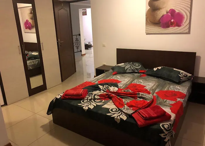 Amani & Melisa 2 3* 데포리노드